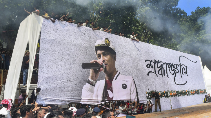 https://www.salarnews.in/public/uploads/images/newsimages/maannewsimage24092025_215516_Web 2 728x410 (9).png
